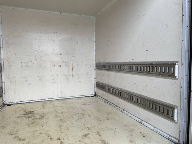 日野デュトロパネルバン小型（2t・3t）[写真08]