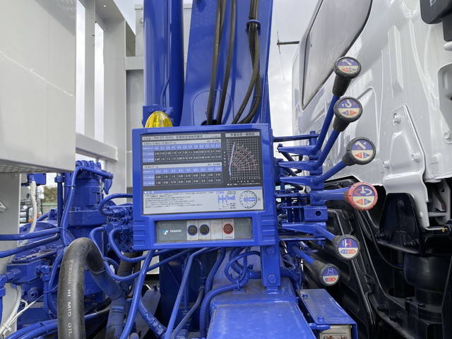 日野プロフィアセルフクレーン4段大型（10t）[写真15]