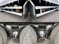 日野プロフィアセルフクレーン4段大型（10t）[写真23]