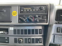 日野プロフィアセルフクレーン4段大型（10t）[写真36]