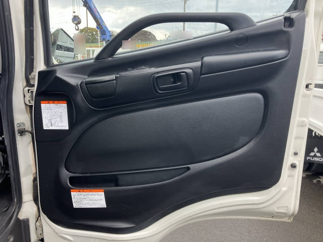 日野レンジャーアルミウイング中型（4t）[写真28]