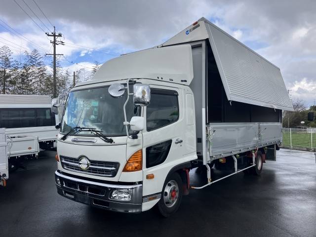 日野レンジャーアルミウイング中型（4t）[写真03]