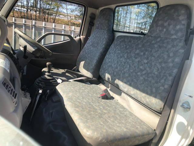 日野デュトロ散水車小型（2t・3t）[写真23]