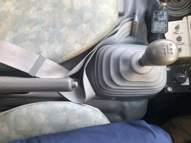 日野デュトロ散水車小型（2t・3t）[写真27]