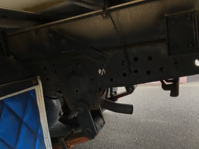 いすゞエルフ冷凍車（冷蔵車）小型（2t・3t）[写真15]