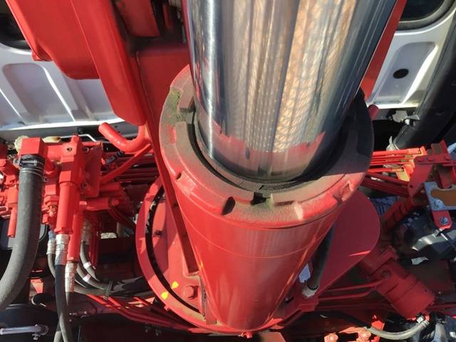 三菱ふそうファイタークレーン5段中型（4t）[写真12]