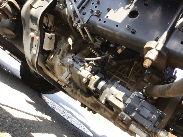 三菱ふそうファイタークレーン5段中型（4t）[写真19]