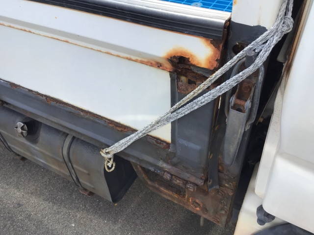 トヨタダイナ平ボディ小型（2t・3t）[写真04]