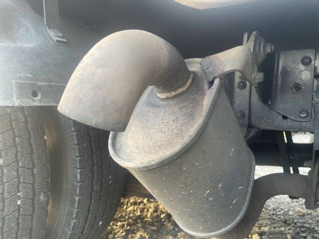 いすゞエルフダブルキャブ（Wキャブ）小型（2t・3t）[写真16]