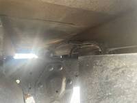 いすゞエルフダブルキャブ（Wキャブ）小型（2t・3t）[写真20]