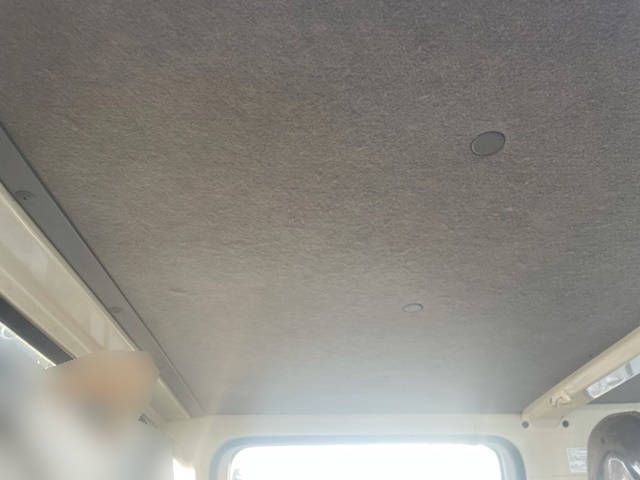 いすゞエルフダブルキャブ（Wキャブ）小型（2t・3t）[写真28]