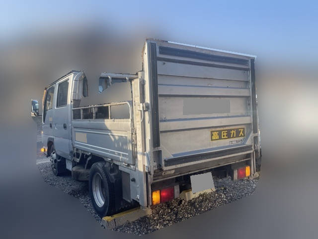 いすゞエルフダブルキャブ（Wキャブ）小型（2t・3t）[写真04]