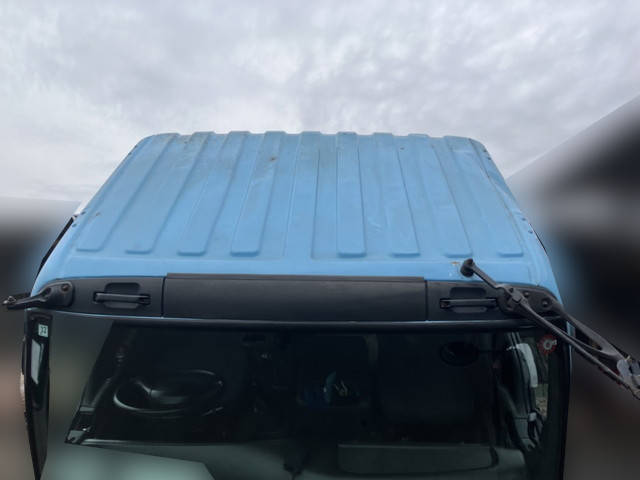 いすゞフォワードコンテナ専用車増トン（6t・8t）[写真06]