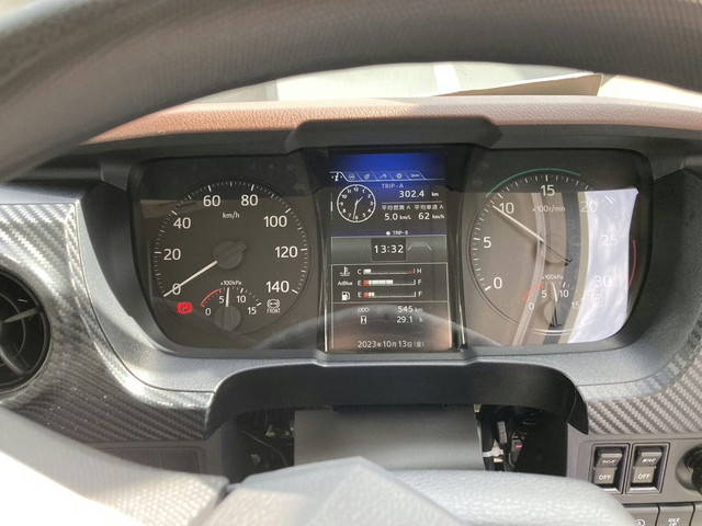 日野レンジャーアルミウイング中型（4t）[写真23]