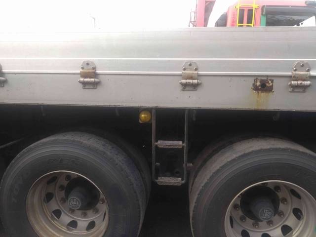 日本トレクスその他の車種トレーラー（セミトレーラー）大型（10t）[写真07]