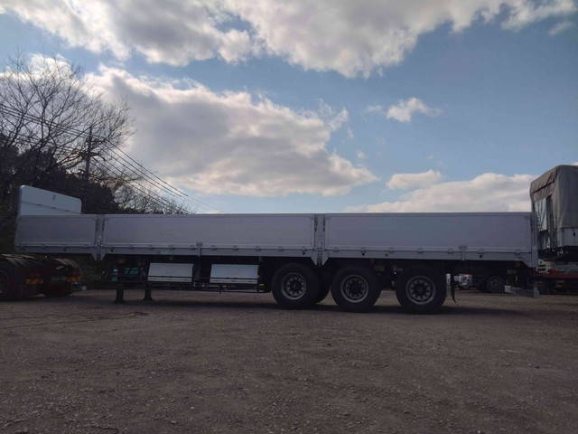 その他のメーカーその他の車種トレーラー（セミトレーラー）大型（10t）[写真04]