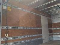 いすゞエルフアルミバン小型（2t・3t）[写真11]