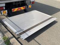 いすゞエルフアルミバン小型（2t・3t）[写真13]