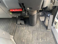 いすゞエルフアルミバン小型（2t・3t）[写真18]