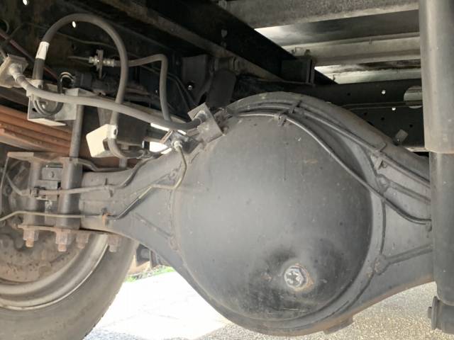 いすゞエルフアルミバン小型（2t・3t）[写真31]