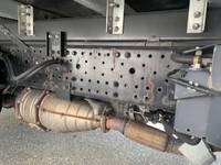 いすゞエルフアルミバン小型（2t・3t）[写真32]