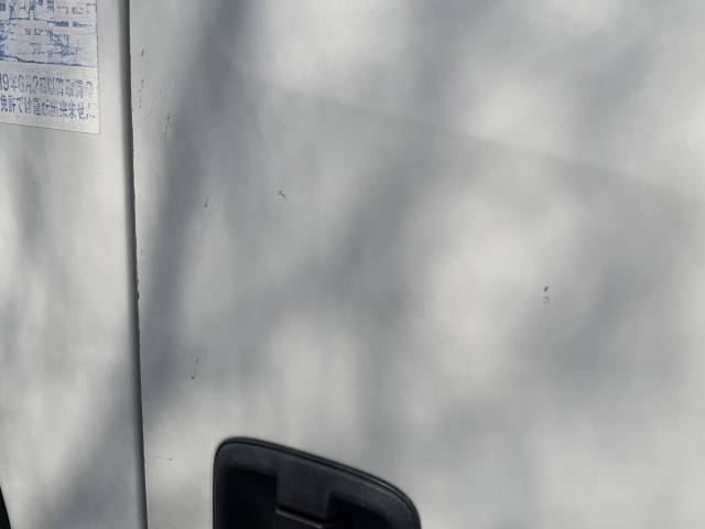 いすゞエルフアルミバン小型（2t・3t）[写真35]