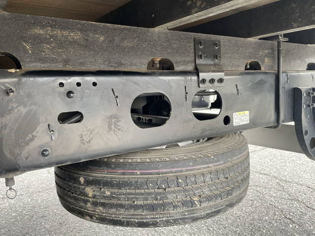 いすゞフォワードクレーン5段増トン（6t・8t）[写真17]