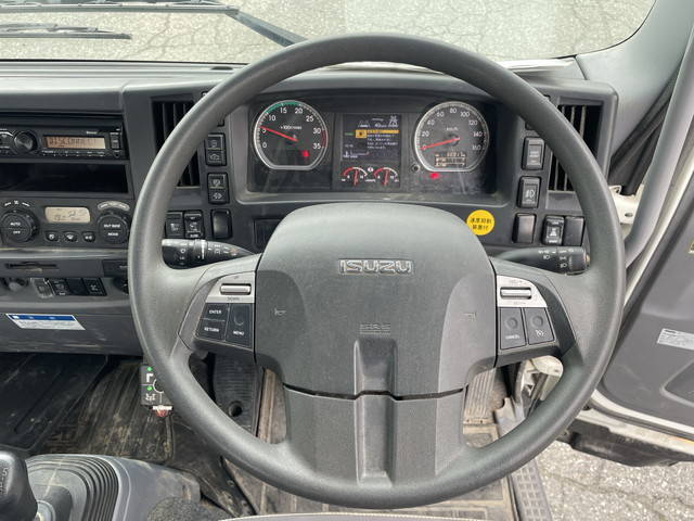 いすゞフォワードクレーン5段増トン（6t・8t）[写真30]