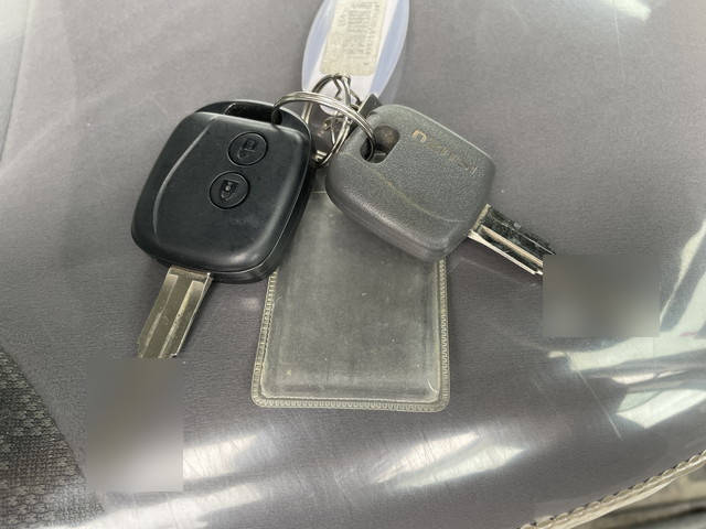 いすゞフォワードクレーン5段増トン（6t・8t）[写真37]