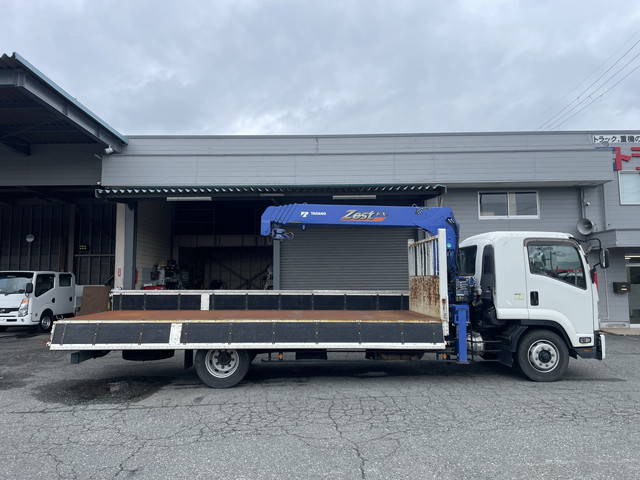 いすゞフォワードクレーン5段増トン（6t・8t）[写真06]