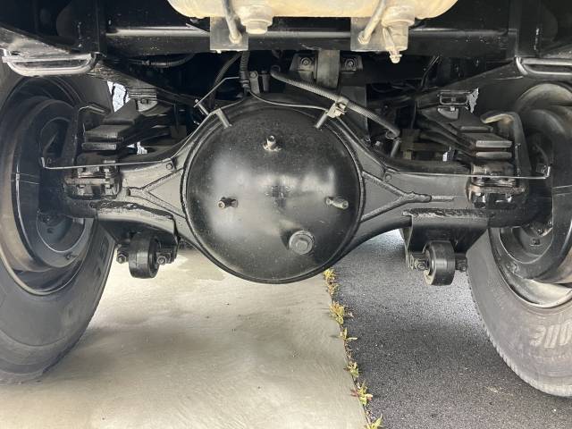 三菱ふそうスーパーグレートダンプ大型（10t）[写真28]