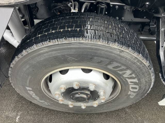 三菱ふそうスーパーグレートダンプ大型（10t）[写真34]