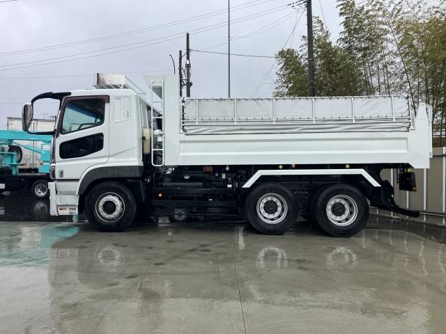 三菱ふそうスーパーグレートダンプ大型（10t）[写真04]