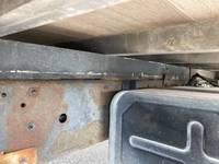 UDトラックスコンドル家畜運搬車中型（4t）[写真23]