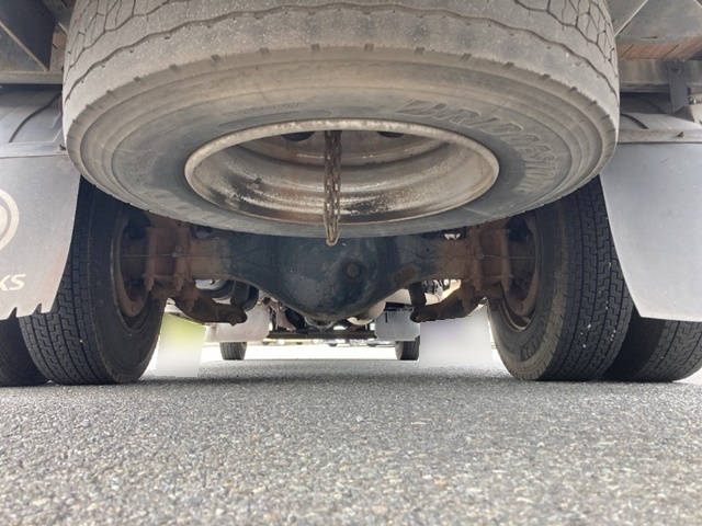 UDトラックスコンドル家畜運搬車中型（4t）[写真24]