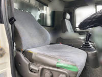 UDトラックスコンドル家畜運搬車中型（4t）[写真32]