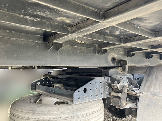 三菱ふそうキャンターセーフティローダー小型（2t・3t）[写真23]