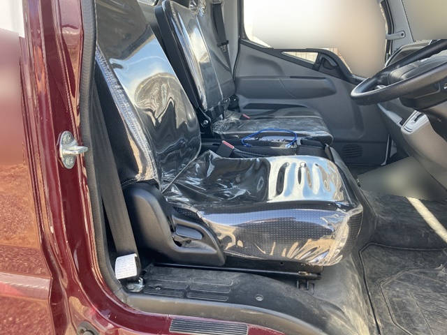 三菱ふそうキャンターセーフティローダー小型（2t・3t）[写真33]