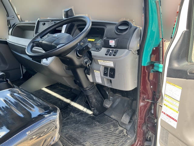 三菱ふそうキャンターセーフティローダー小型（2t・3t）[写真34]