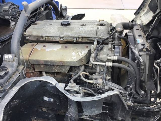 三菱ふそうキャンター高所作業車小型（2t・3t）[写真15]