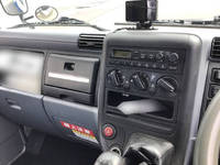 三菱ふそうキャンター高所作業車小型（2t・3t）[写真20]