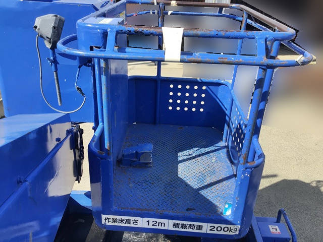 三菱ふそうキャンター高所作業車小型（2t・3t）[写真09]