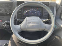 三菱ふそうキャンター平ボディ小型（2t・3t）[写真27]