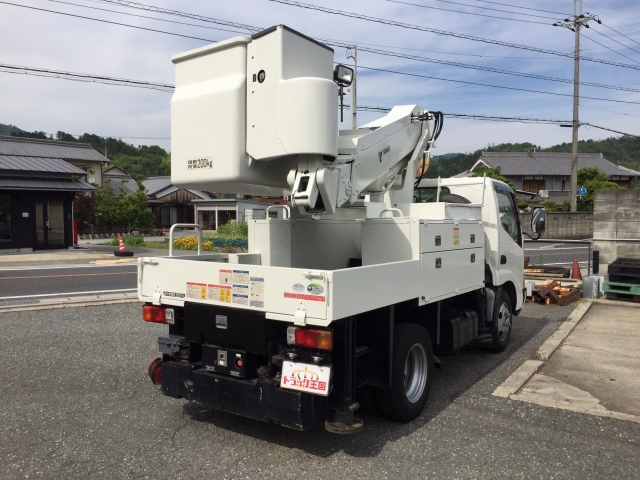 日野デュトロ高所作業車小型（2t・3t）[写真02]