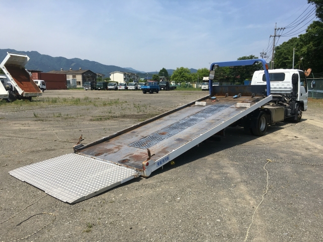 いすゞエルフセーフティローダー小型（2t・3t）[写真02]