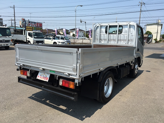 トヨタトヨエース平ボディ小型（2t・3t）[写真02]