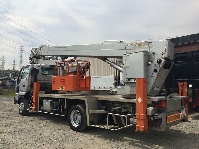 いすゞフォワードジャストン高所作業車中型（4t）[写真02]