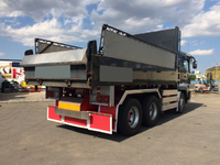 三菱ふそうスーパーグレートダンプ大型（10t）[写真02]