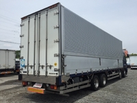 いすゞギガアルミウイング大型（10t）[写真02]