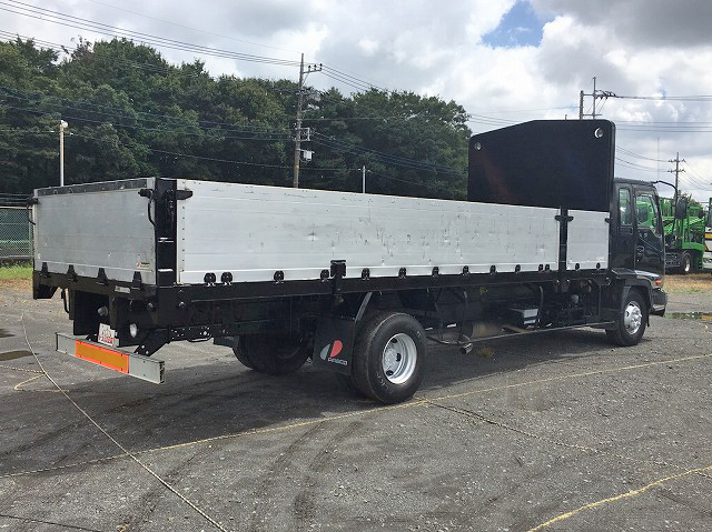 いすゞフォワードアルミブロック中型（4t）[写真02]